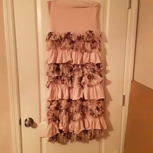 High waisted ruffle maxi skirt